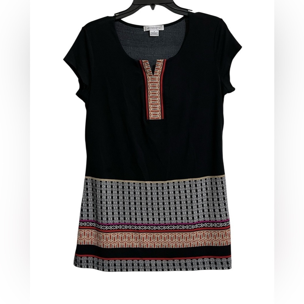 Liz Claiborne Black Geometric Print Round V-Neck Top Blouse Size Small